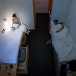 Hi *